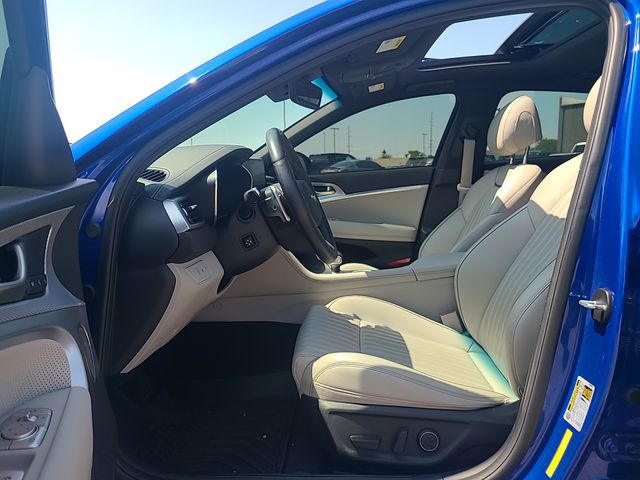 Used 2022 Genesis G70 Sedan