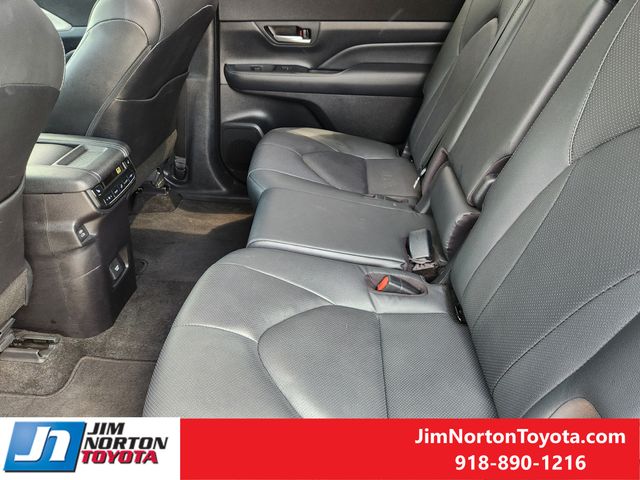 Used 2024 Toyota Grand Highlander SUV