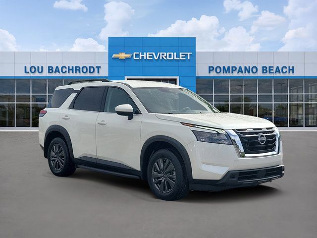 Pearl White 2024 Nissan Pathfinder SUV / Crossover Front-Wheel Drive 9-Speed Automatic