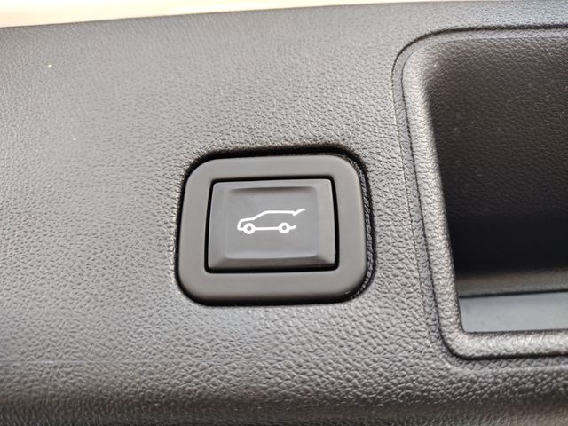 2022 GMC Terrain SLT photo