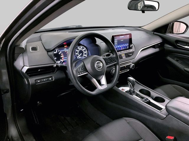 2020 Nissan Altima 2.5 S - 11