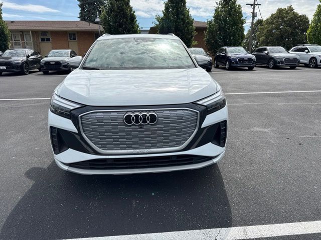 2022 Audi Q4 e-tron quattro Premium Plus 50
