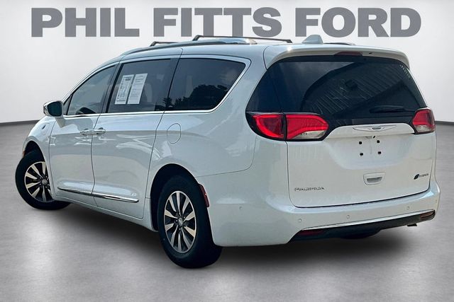 2020 Chrysler Pacifica Hybrid Limited - 3