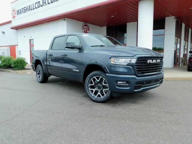 2025 RAM 1500 Laramie Crew Cab 4WD