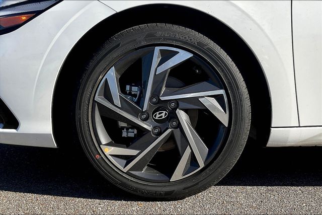 Used 2025 Hyundai Elantra For Sale in OLIVE BRANCH, MS