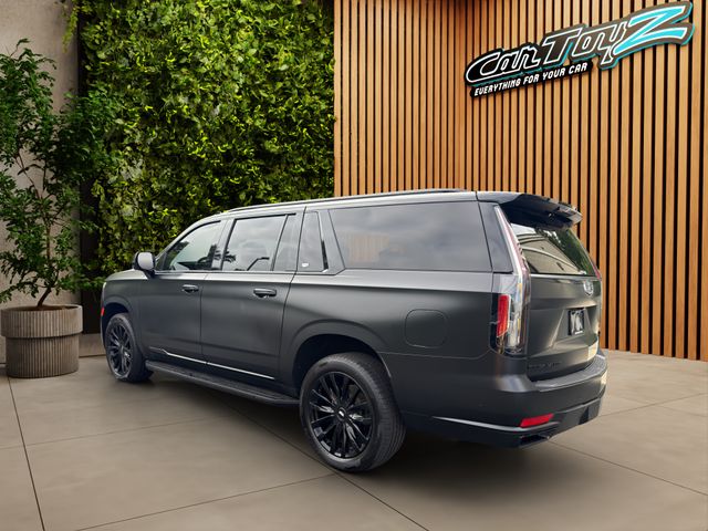 2023 Cadillac Escalade ESV Thumbnail