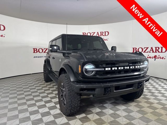 2023 Shadow Black Ford Bronco Outer Banks 4X4 SUV