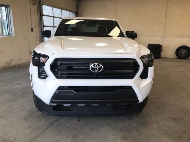 White (Wind Chill Pearl) 2024 Toyota Tacoma Pickup Truck 4X2 8-Speed Automatic