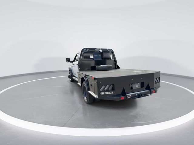 New 2026 Bright White Clear-Coat Exterior Paint RAM Tradesman image 7