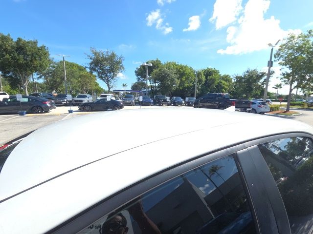 2021 Toyota Corolla - $17,977