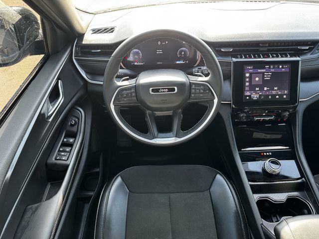 2025 Jeep Grand Cherokee L Altitude X Gray at River Oaks CDJR