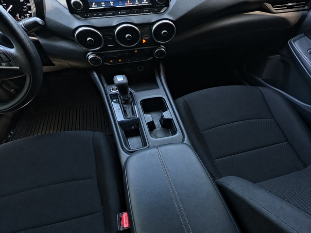 Used 2023 Silver Nissan S image 12