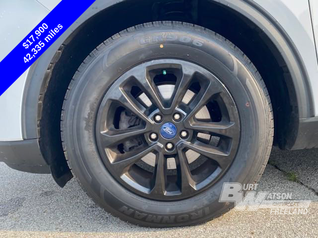 2021 Ford Escape SE 25