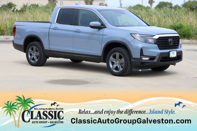 2023 Honda Ridgeline RTL Gray at Community Honda