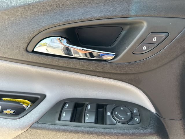 2023 Sterling Gray Metallic Chevrolet Equinox LS FWD SUV