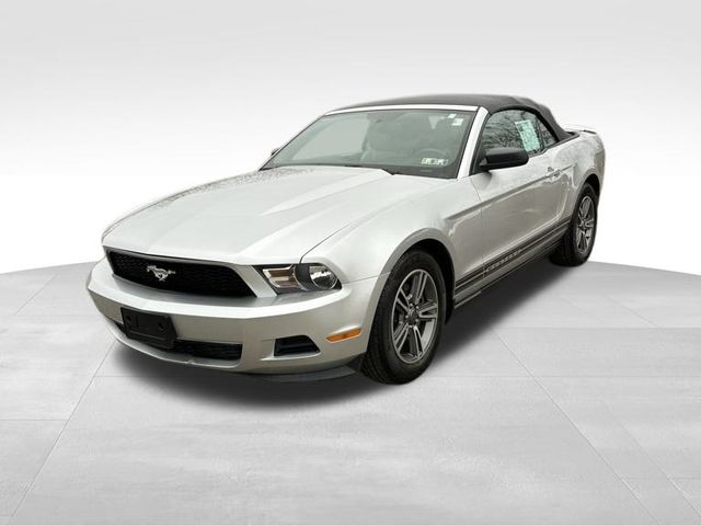 2011 Ford Mustang V6 Premium 23