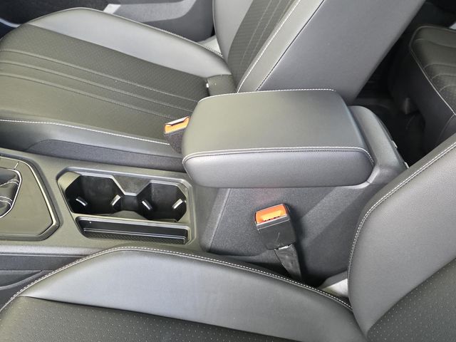Used 2024 Volkswagen Tiguan SUV