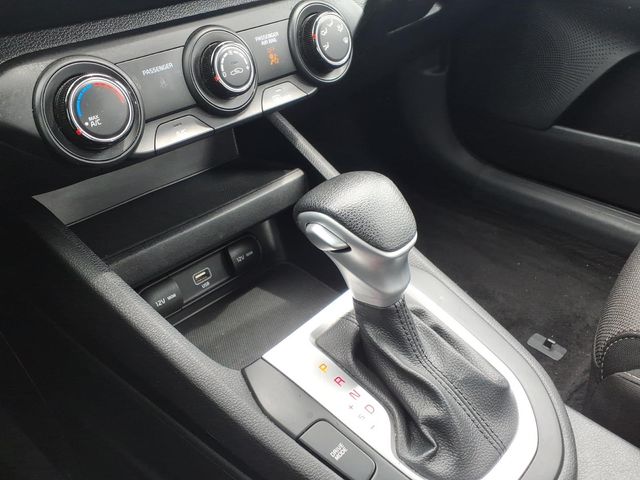 2023 Kia Forte - Image 15