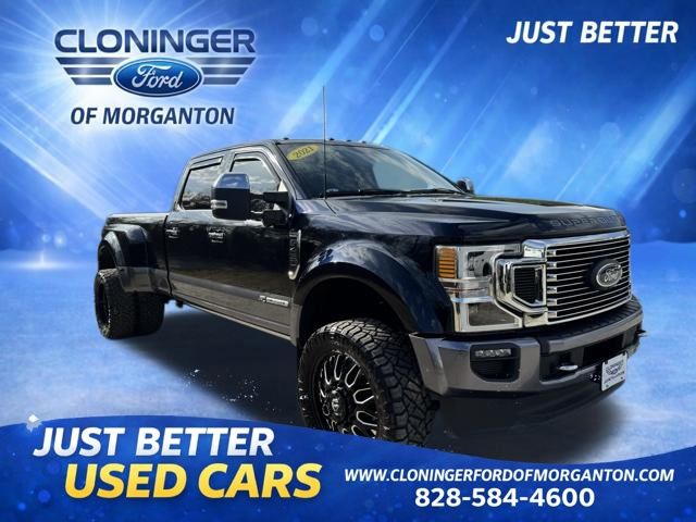 Blue Metallic 2021 Ford F-450 Super Duty Platinum Crew Cab LB DRW 4WD Pickup Truck Four-Wheel Drive Automatic