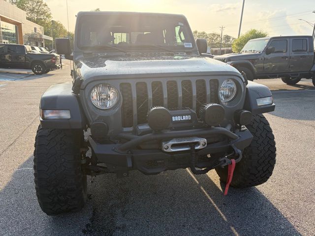 Used 2020 Gray Jeep Sport image 18