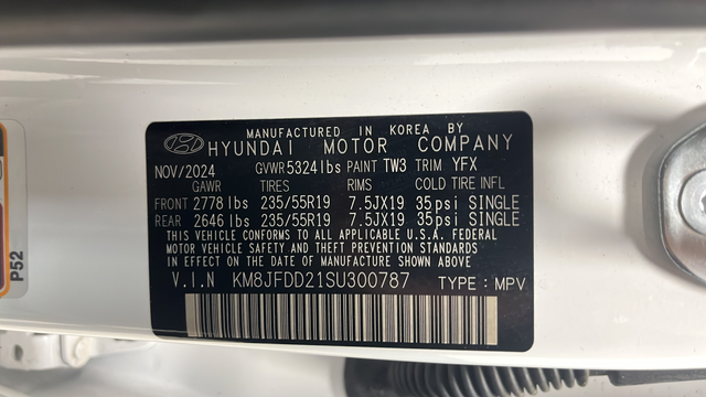 Used 2025 Creamy White Pearl Hyundai Limited image 28