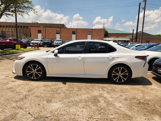 2019 Toyota Camry SE White at Cook Ford