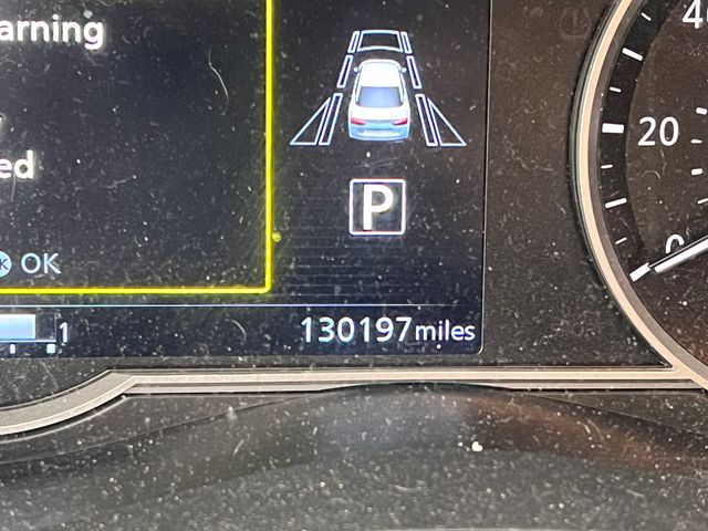 2020 Brilliant Silver Metallic Nissan Versa 1.6 SR FWD Sedan