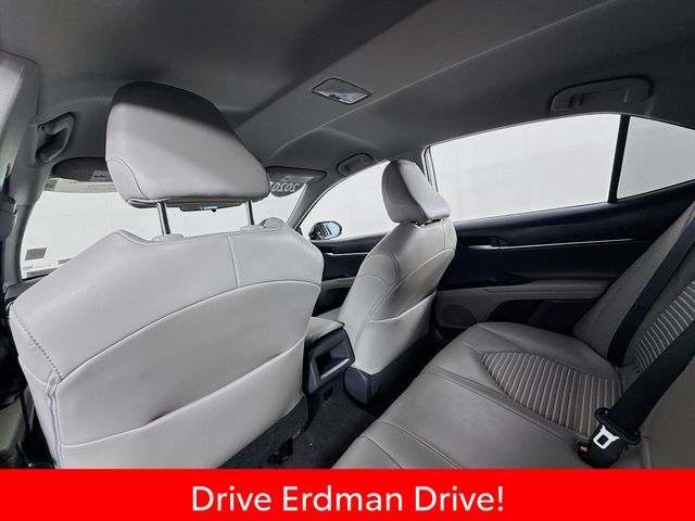 Used 2020 Toyota Camry Hybrid Sedan