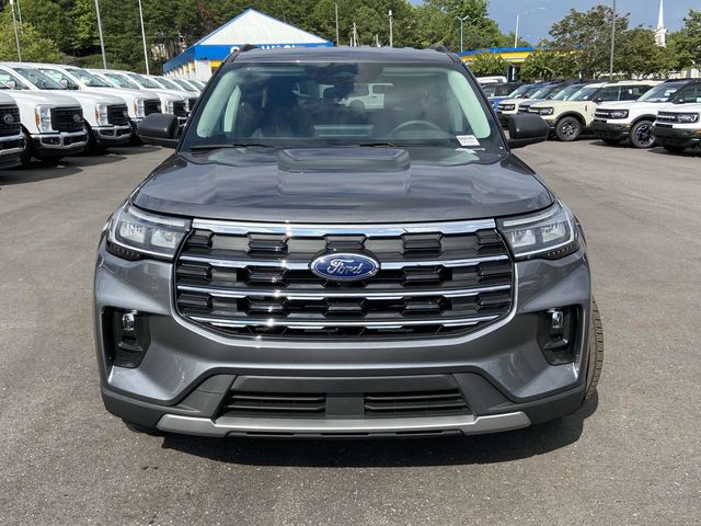 2025 Ford Explorer Active 9