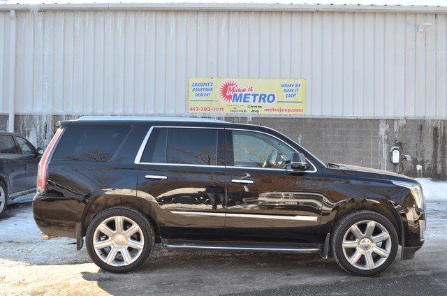 2019 Cadillac Escalade Luxury 4WD