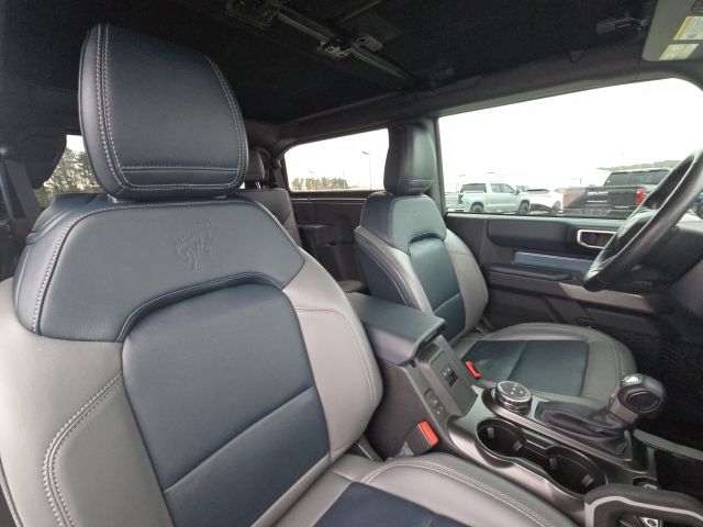 2023 Ford Bronco Big Bend:B02033