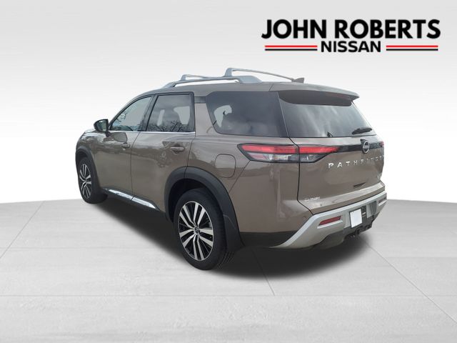 2023 Nissan Pathfinder Plat 14