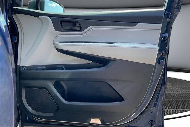 Used 2022 Honda Odyssey Van