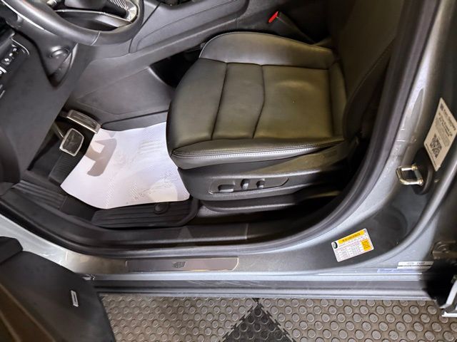 2024 Cadillac XT6 Sport photo