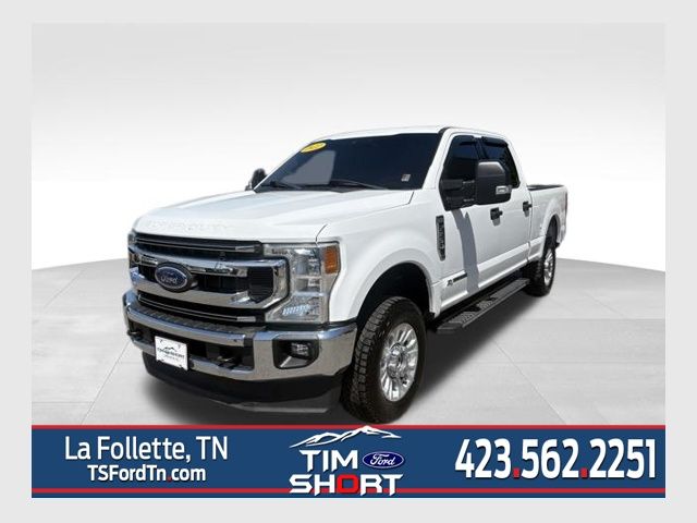 Oxford White 2022 Ford F-250 Super Duty XLT Crew Cab 4WD Pickup Truck Four-Wheel Drive Automatic
