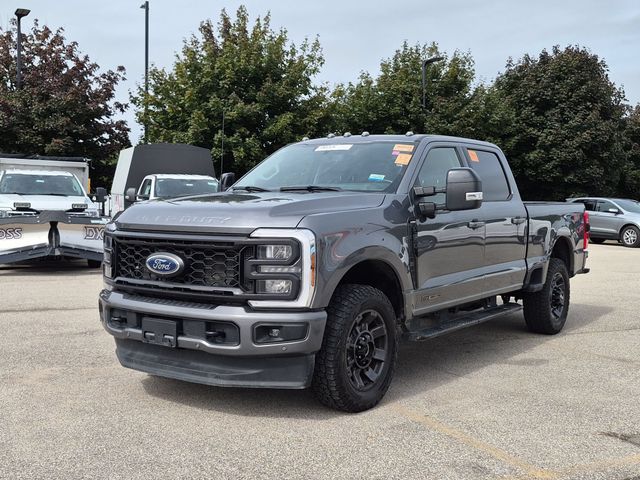  2024 Ford F-250 Super Duty Lariat Crew Cab 4WD   