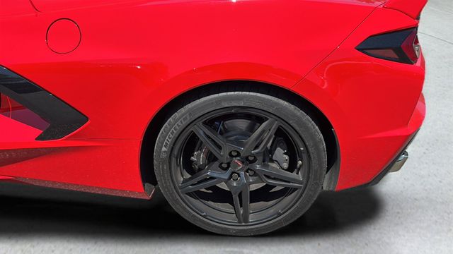 Used 2021 Red Chevrolet Stingray image 34