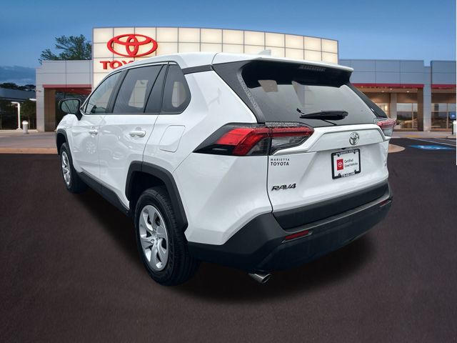 2024 Toyota RAV4 LE 26