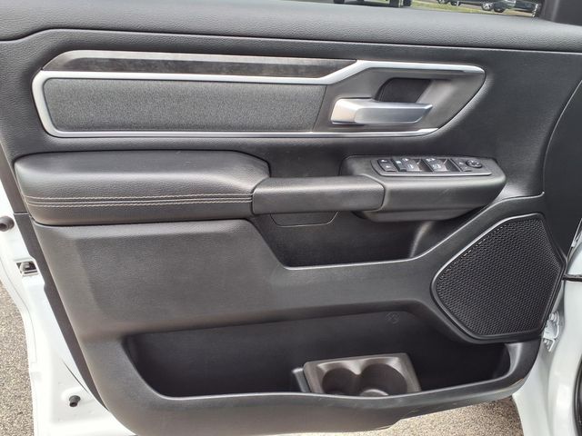 Used 2021 White Ram Big Horn/Lone Star image 22