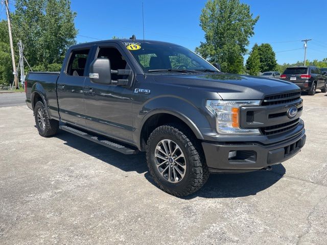 Gray (Magnetic Metallic) 2019 Ford F-150 XLT SuperCrew LB 4WD Pickup Truck Four-Wheel Drive Automatic