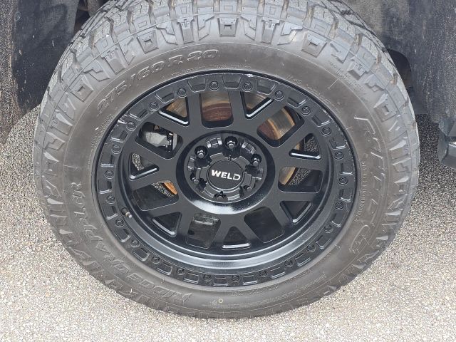 2022 Chevrolet Suburban LT:168357A