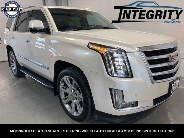 White Diamond Clearcoat 2015 Cadillac Escalade SUV / Crossover Four-Wheel Drive 8-Speed Automatic