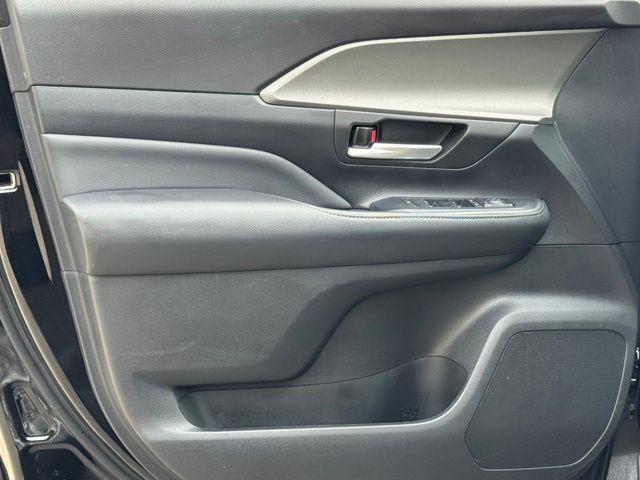 Used 2024 Toyota Grand Highlander SUV