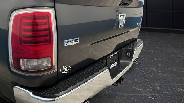 Used 2017 Granite Crystal Metallic Clearcoat Ram Laramie image 37