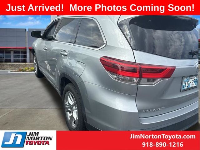 Used 2019 Toyota Highlander SUV