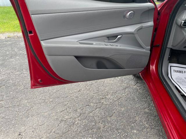 Used 2023 Hyundai Elantra Sedan