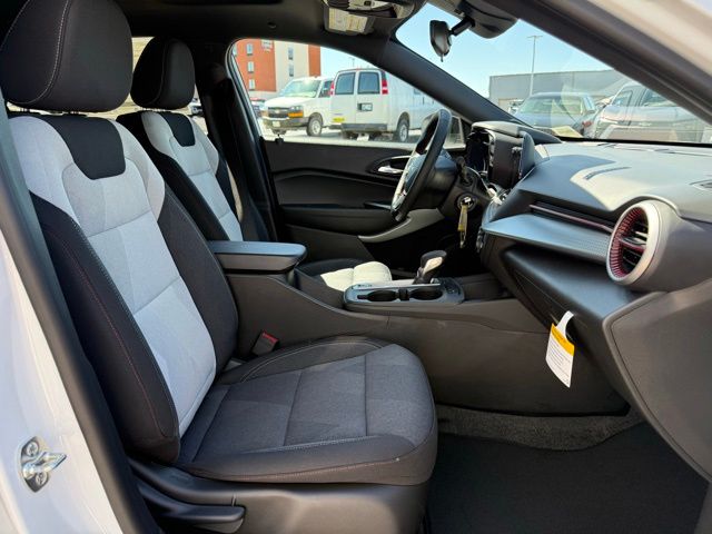 new 2026 Chevrolet Trax car, priced at $26,185