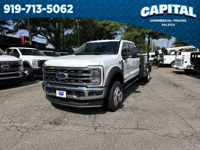 2026 Ford Chassis Cab F-550® LARIAT®