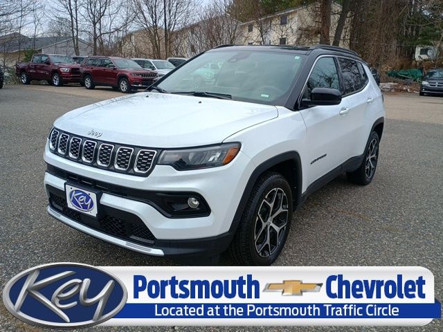 Bright White Clearcoat 2024 Jeep Compass SUV / Crossover Four-Wheel Drive 8-Speed Automatic