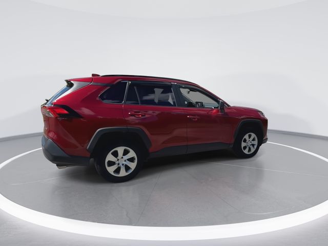 Used 2020 Red Toyota LE image 11